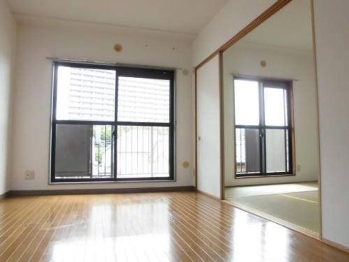 グレープ・パル(グレープパル)の居間