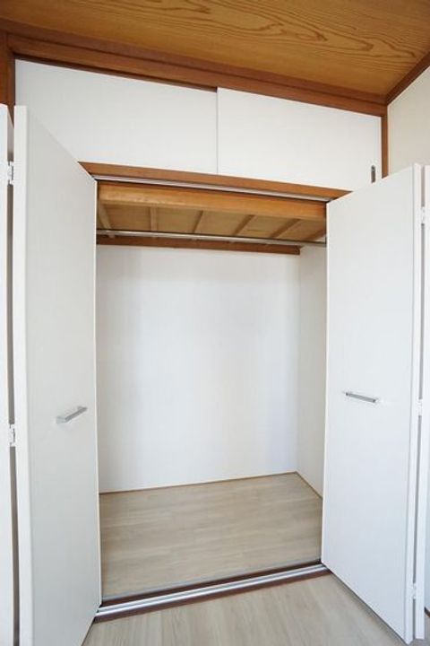 シャトルタカノの内装