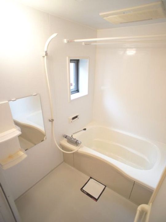 シャーメゾン・ベルBの風呂