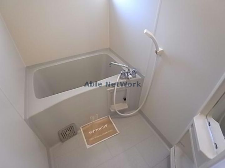 岐阜県岐阜市粟野西6(アパート)の賃貸物件の風呂