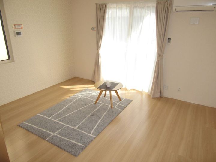 ポラリスうすきの居間