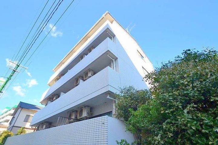 ディライト楽々園の外観