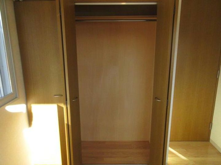 サルイオビヒロの内装