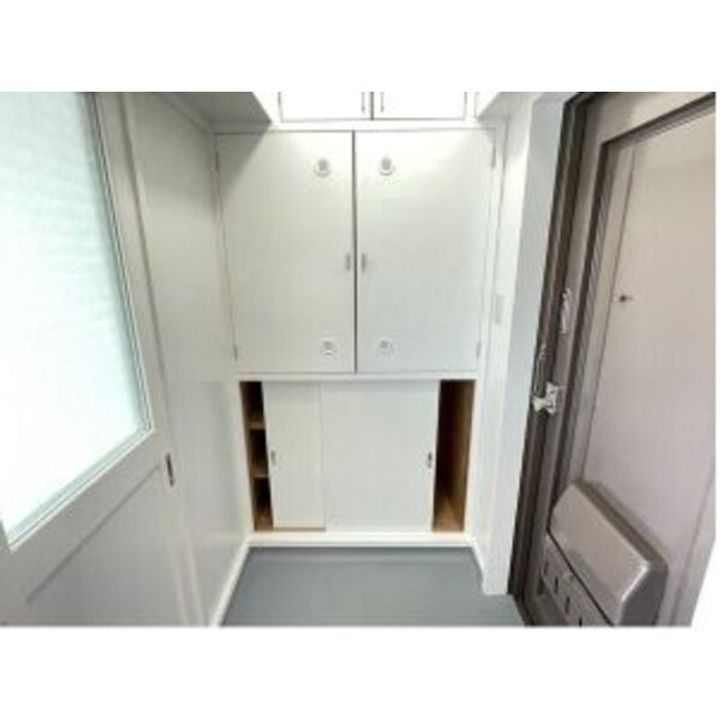 Skycrest Oushio IIの玄関