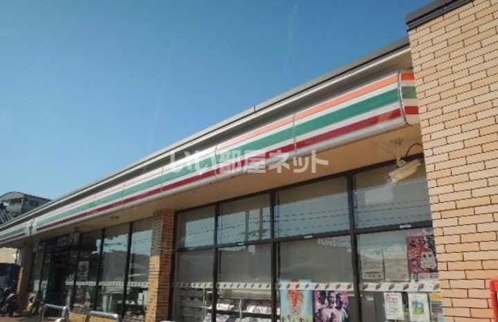 ソレーユIIの周辺