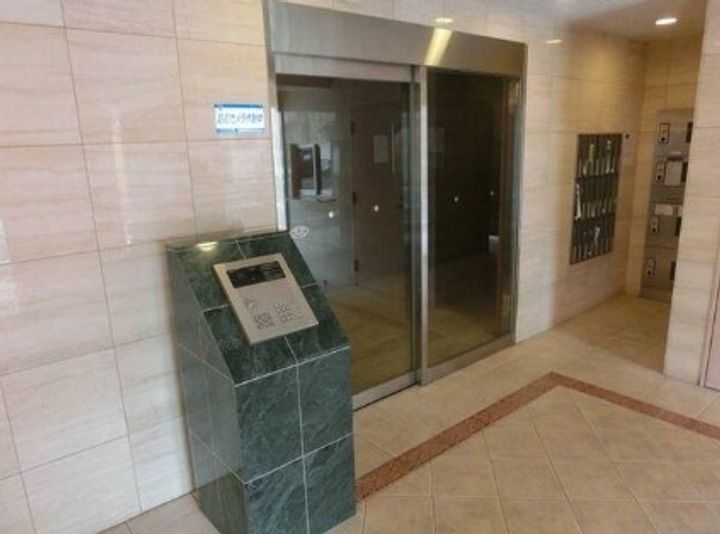 東京都中野区南台5(マンション)の賃貸物件の地図