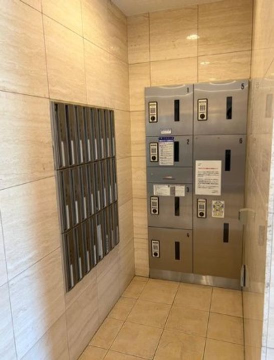 東京都中野区南台5(マンション)の賃貸物件の地図