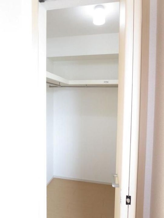 グレイスフル江川 Cの内装