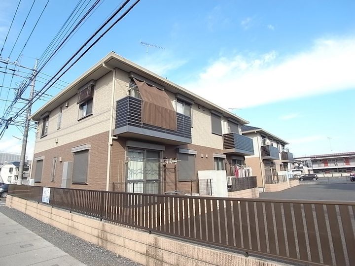 プリマベラAの外観