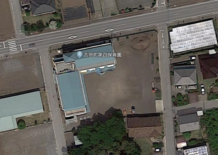 パラドール21の周辺