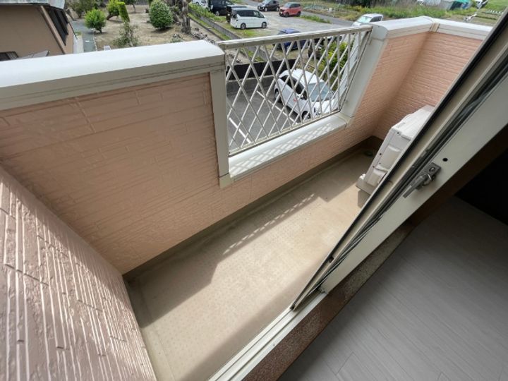 サンディアル大橋の内装