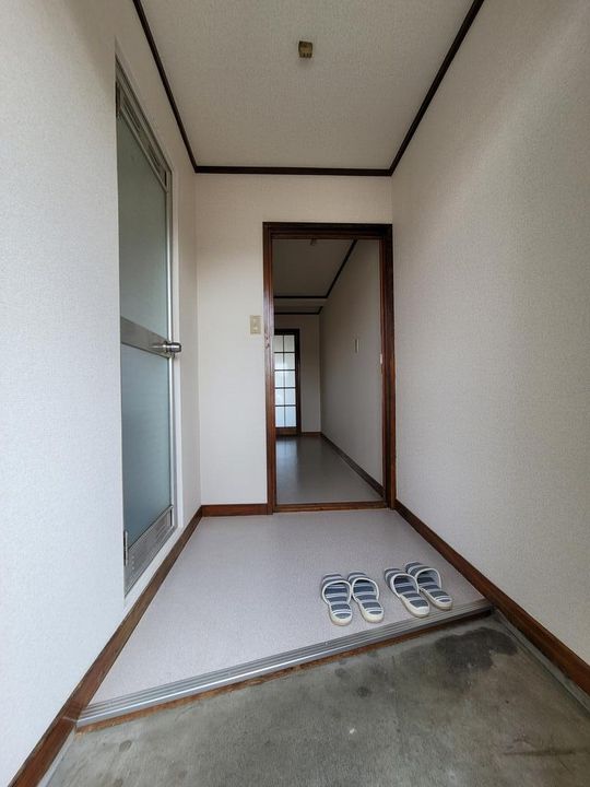 コーポ小林の玄関