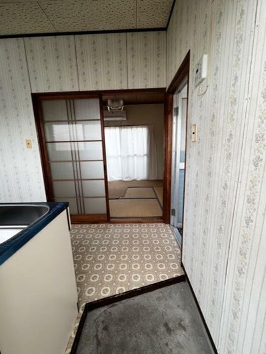 早田アパートの玄関