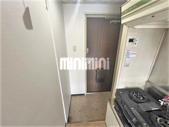 レディースハウス東和の玄関