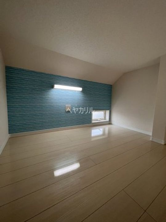 神奈川県横浜市神奈川区子安通3の賃貸アパートの内装