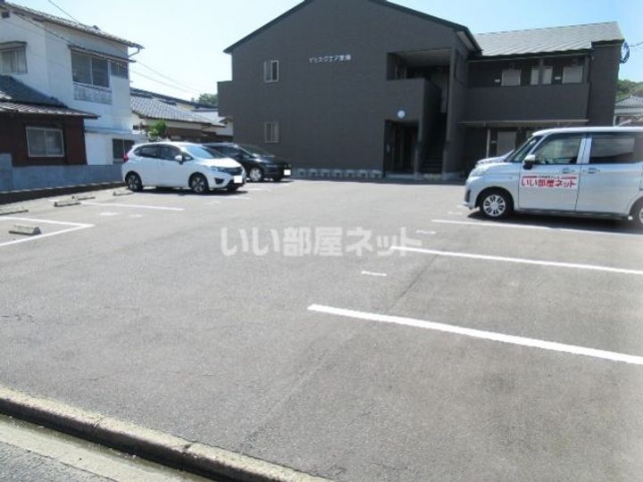 Y’sスクエア菜畑の地図