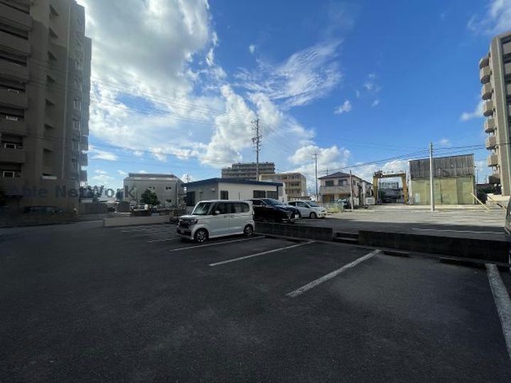 子持松コーポの地図