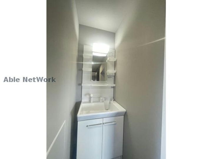 子持松コーポの内装