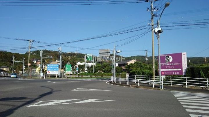 グレープハウス IIの周辺