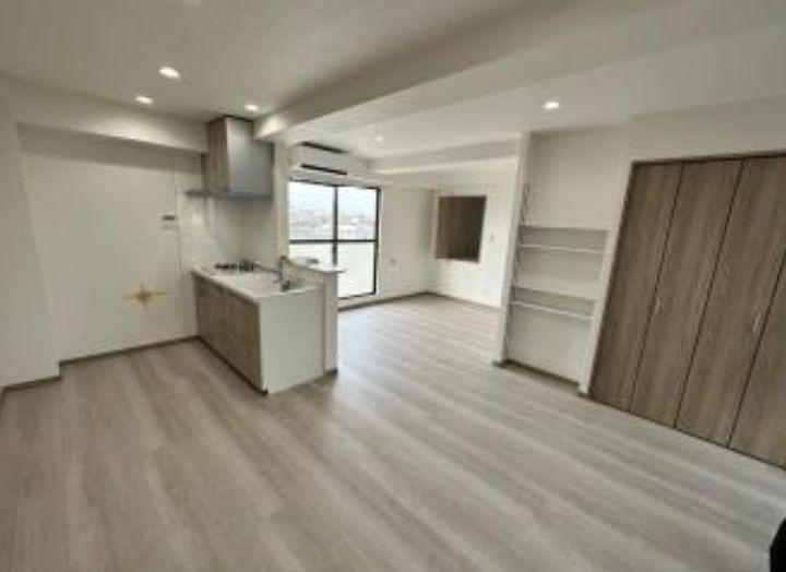 東京都中野区江原町3(マンション)の賃貸物件の居間