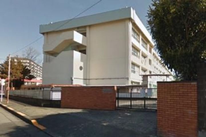 東京都日野市大坂上4(一戸建)の賃貸物件の周辺