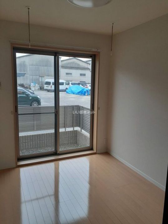 グランドメゾン花園二丁目の居間