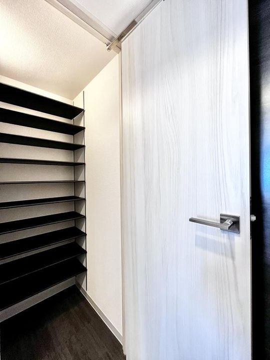 愛知県名古屋市中区橘1(マンション)の賃貸物件の玄関