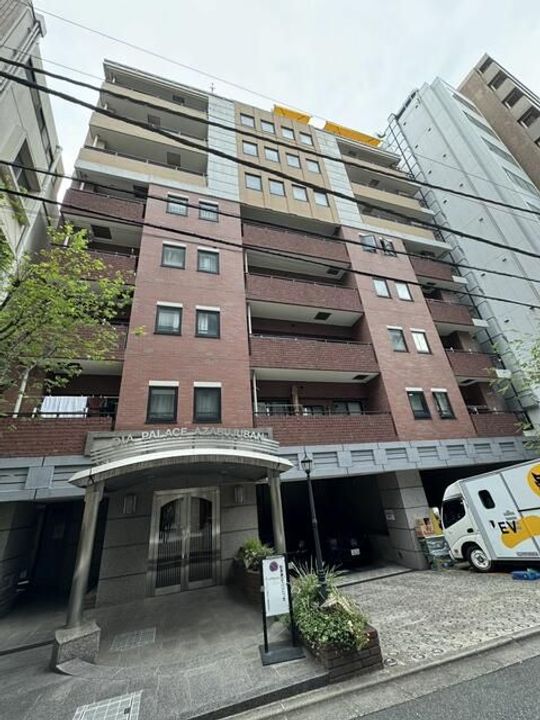 ダイアパレス麻布十番の外観