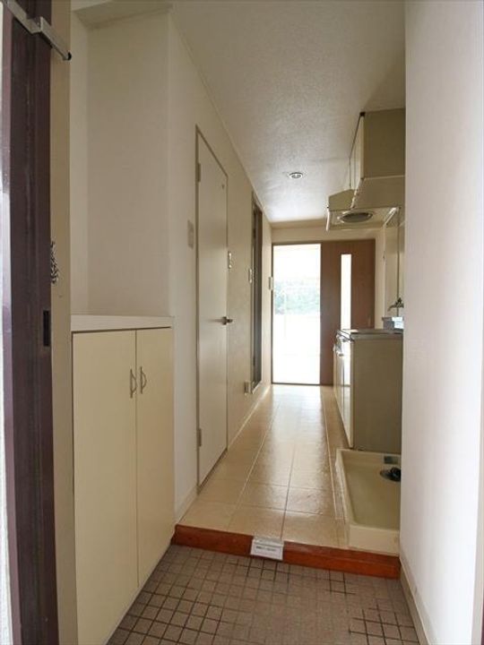 サンシャイン緑町IIの玄関