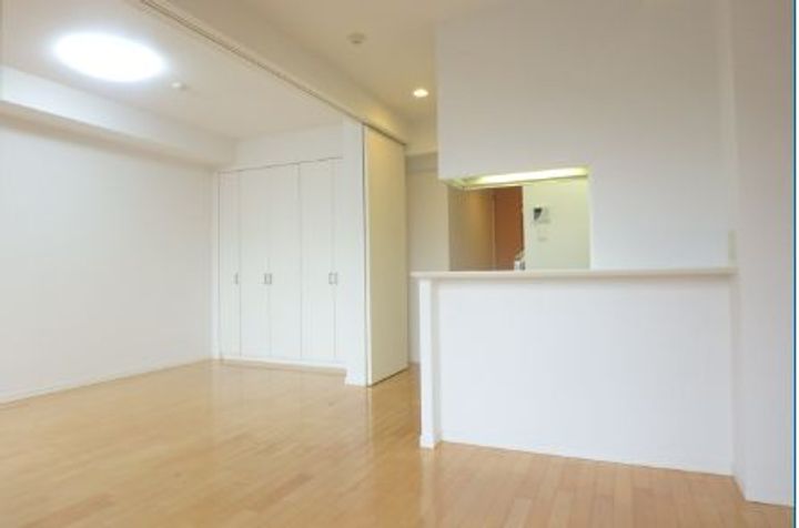 エスティメゾン錦糸町IIの居間