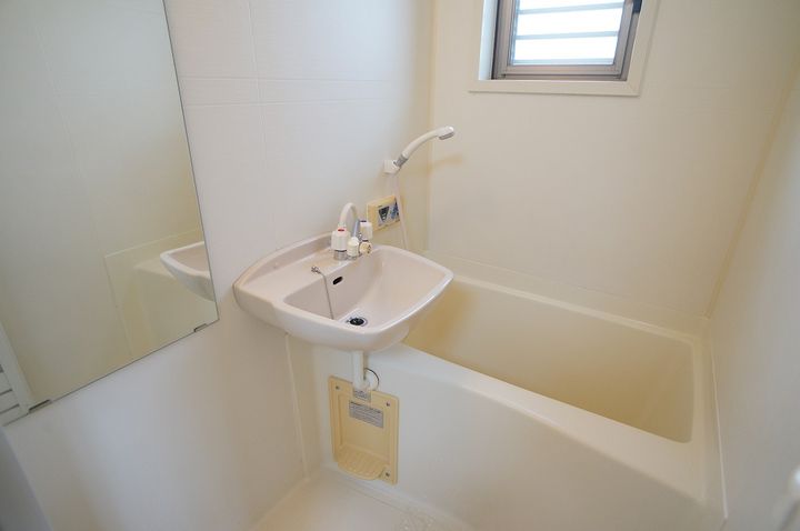 サンシャルム万代の風呂