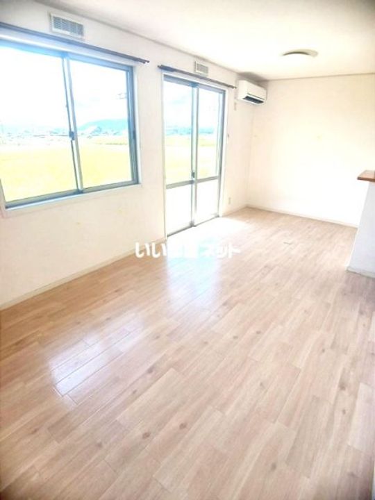 リッセン Aの居間