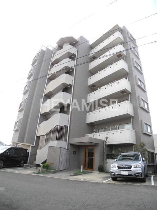 扇ヒルズの外観