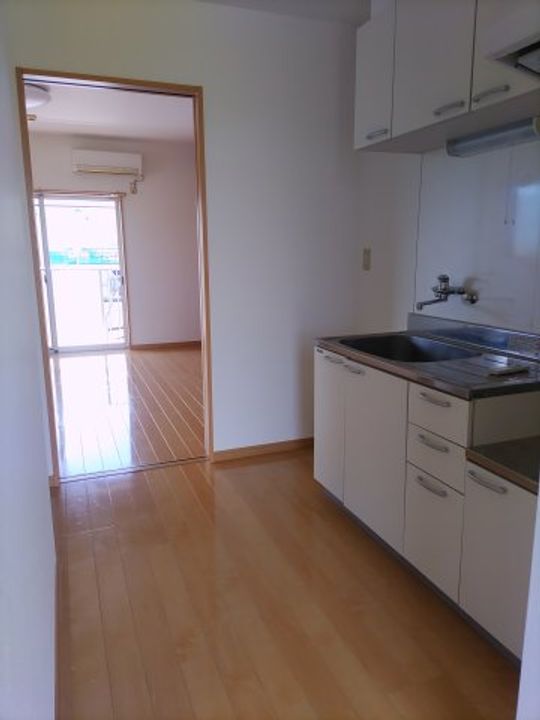 ヴィラローズの居間