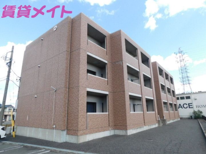 グランシャリオ(スエヒロ)の外観