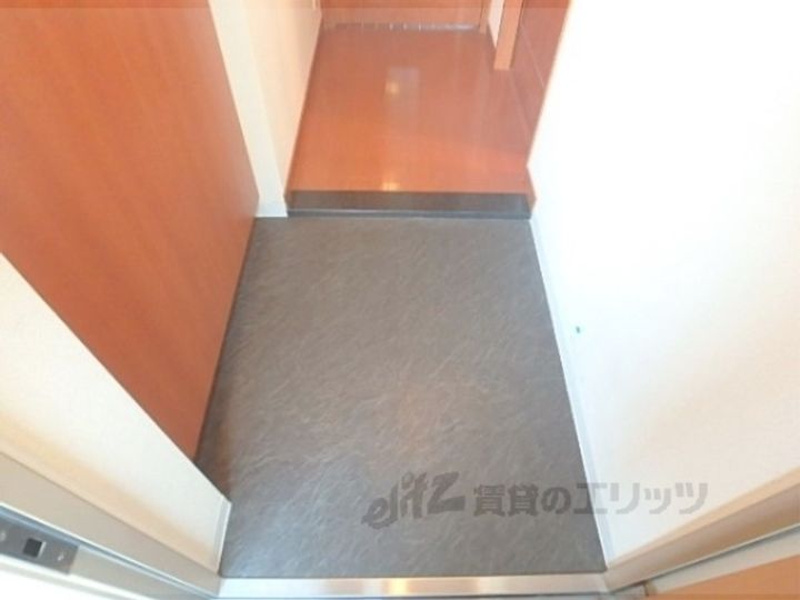 ORYZA三条西洞院の玄関