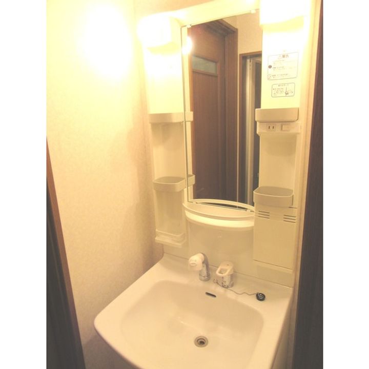 ジェネシス・リンクの内装