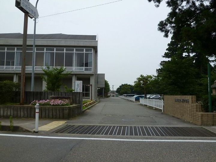 フルールIの周辺