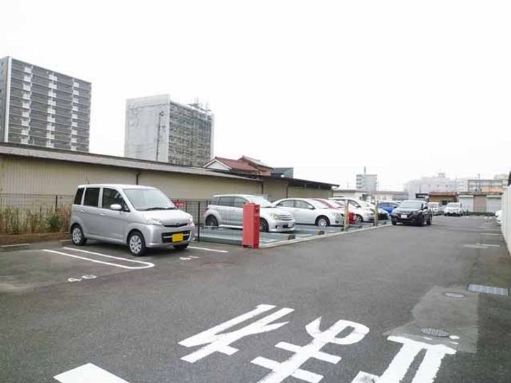 サンマンションアトレ松阪駅前の地図