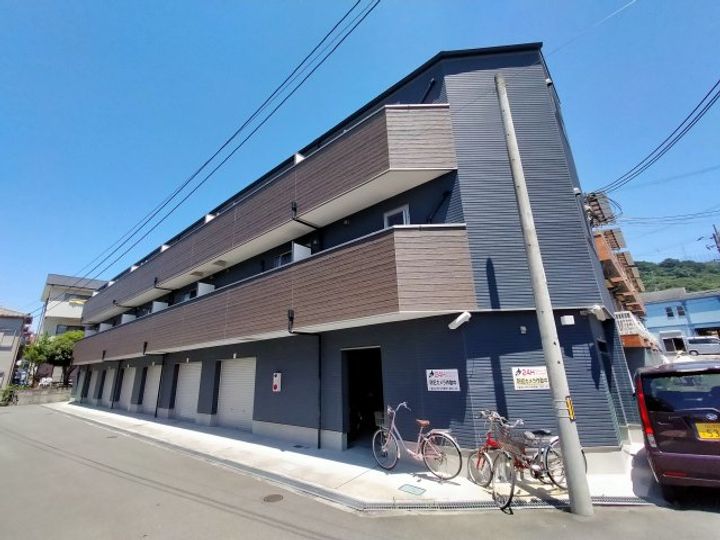 LISソフィア大東の外観