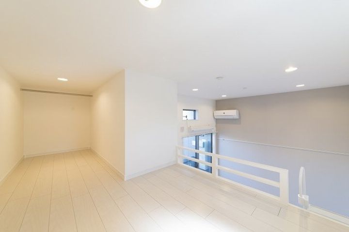 Casa del canario諏訪ノ森の内装