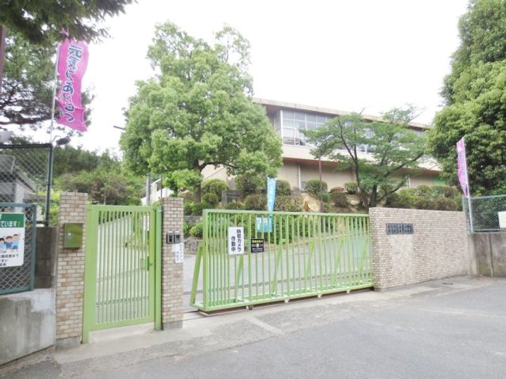 大阪府枚方市香里園山之手町(一戸建)の賃貸物件の周辺
