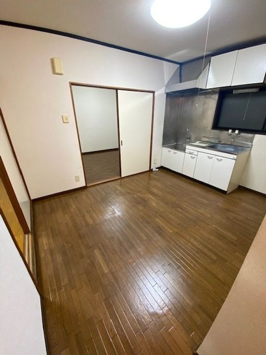 サンコーポ6の居間