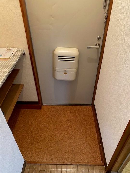 サンコーポ6の玄関