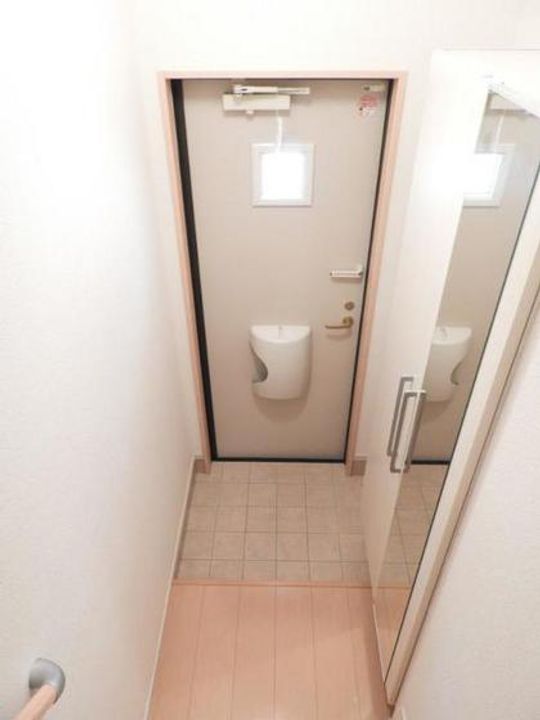 ジェルメ 47 Cの玄関