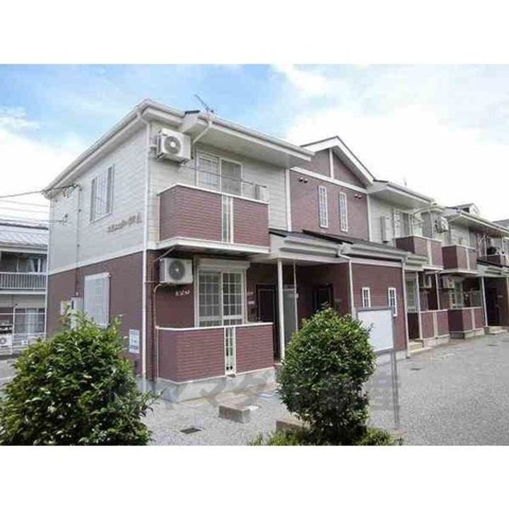 エスニックハウスA棟の外観