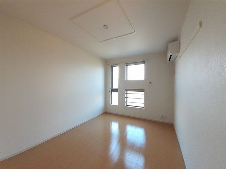 群馬県邑楽郡大泉町大字寄木戸(アパート)の賃貸物件の内装