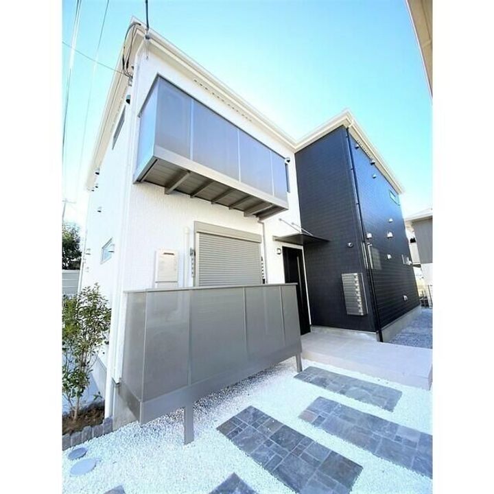 キャメル松戸秋山の外観