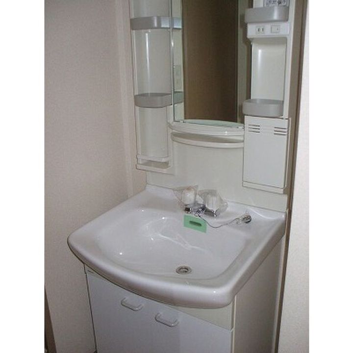 ノーブルクロードIの内装