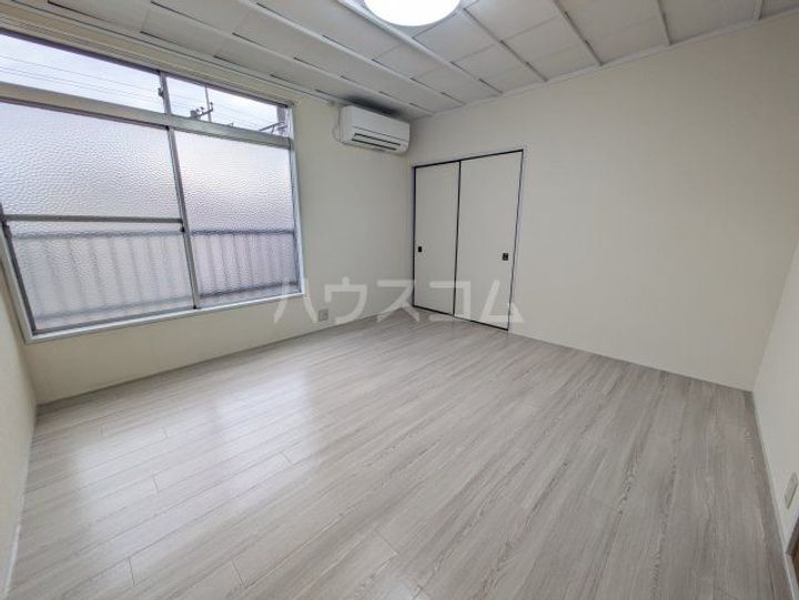 オクトーグリーンの内装